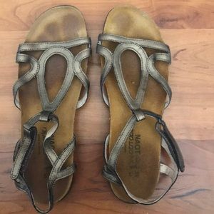 Naot Bronze Sandals 39